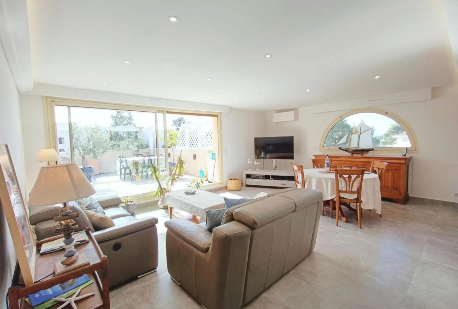 Saint-Raphaël Soleil Soleil, Villa Sur Le Toit Grande Terrasse דירה